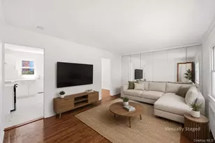 1082 Myron St, Uniondale, NY 11553 - Photo 5