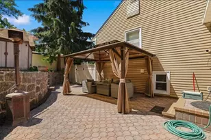 29 Montrose Rd, Yonkers, NY 10710 - Photo 29