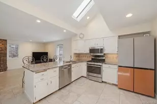 29 Montrose Rd, Yonkers, NY 10710 - Photo 7