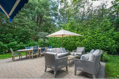 1 Elm Avenue, Larchmont, NY 10538 - Photo 27