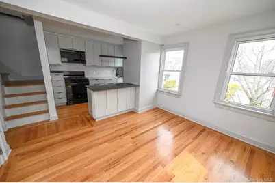 29 Everett Street, Lynbrook, NY 11563 - Photo 5