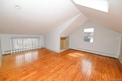 29 Everett Street, Lynbrook, NY 11563 - Photo 11