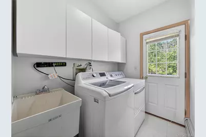 216 Strawtown Road, New City, NY 10956 - Photo 9