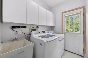 216 Strawtown Rd, New City, NY 10956 - Photo 9