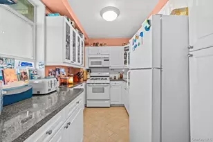 2575 Palisade Ave, Bronx, NY 10463 - Photo 9