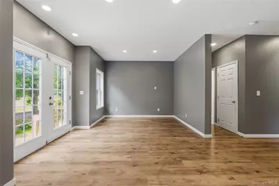 83 Kings Highway #7, New Rochelle, NY 10801 - Photo 5