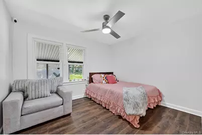 239 Leslie Avenue, New Windsor, NY 12553 - Photo 19