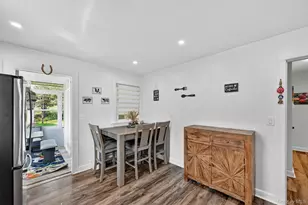 239 Leslie Ave, New Windsor, NY 12553 - Photo 9