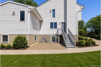15 Oakhurst Street, South Huntington, NY 11746 - Photo 29
