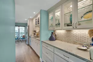 188 Pond View Ln, Smithtown, NY 11787 - Photo 27