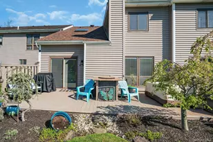 188 Pond View Ln, Smithtown, NY 11787 - Photo 43