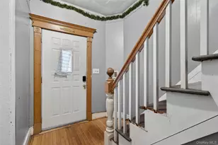 24 Crescent Pl, Middletown, NY 10940 - Photo 7