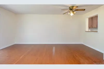 25 Creekside Circle, Spring Valley, NY 10977 - Photo 17