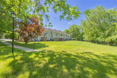 25 Creekside Circle, Spring Valley, NY 10977 - Photo 9