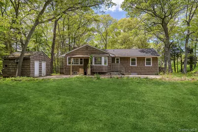 132 Swezey Drive, Middle Island, NY 11953 - Photo 15