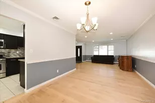 20 Dumond Pl, Coram, NY 11727 - Photo 7