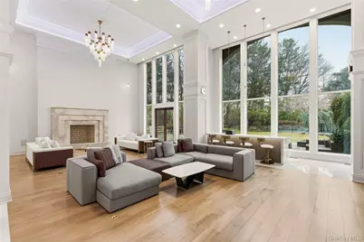 55 Coves Run, Oyster Bay, NY 11791 - Photo 5