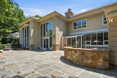 55 Coves Run, Oyster Bay, NY 11791 - Photo 47