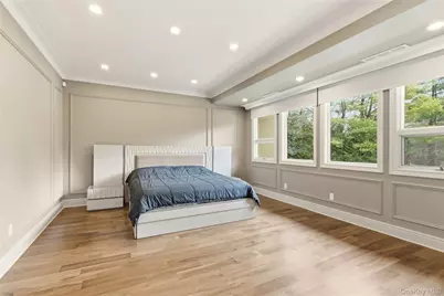 55 Coves Run, Oyster Bay, NY 11791 - Photo 29