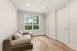 55 Coves Run, Oyster Bay, NY 11791 - Photo 35