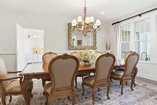 40 Pembroke Dr, Glen Cove, NY 11542 - Photo 11