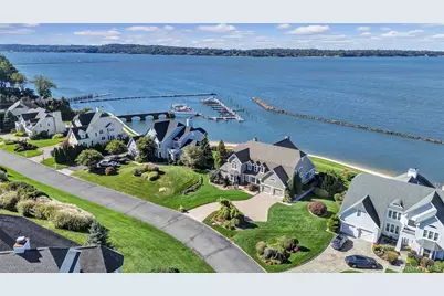 40 Pembroke Drive, Glen Cove, NY 11542 - Photo 45