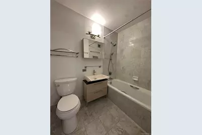 2 S End Avenue #7V, New York (Manhattan), NY 10280 - Photo 9