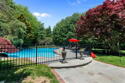 34 Ketchum Court, East Northport, NY 11731 - Photo 9