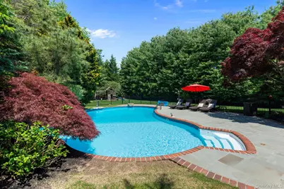 34 Ketchum Court, East Northport, NY 11731 - Photo 11