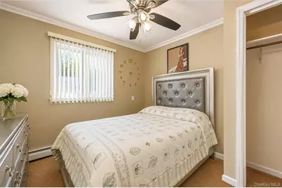 2706 Milburn Avenue, Baldwin, NY 11510 - Photo 15