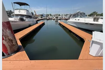 148 City Island Avenue #D-45, Bronx, NY 10464 - Photo 3