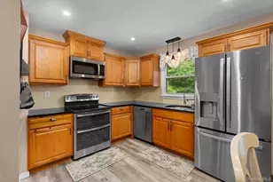 83 Panorama Dr, Patterson, NY 12563 - Photo 3