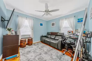 217 Stephen St, North Bellmore, NY 11710 - Photo 9