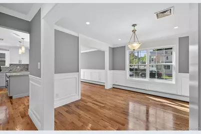 250 Bennett Avenue, Hempstead, NY 11550 - Photo 13