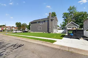 250 Bennett Ave, Hempstead, NY 11550 - Photo 3