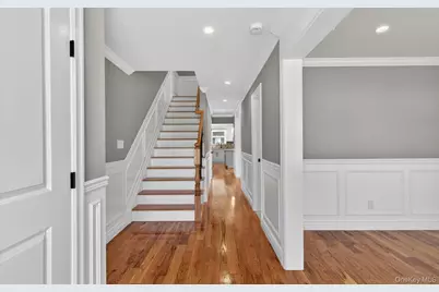 250 Bennett Avenue, Hempstead, NY 11550 - Photo 7
