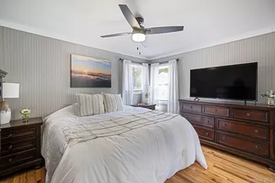 121 Selden Boulevard, Centereach, NY 11720 - Photo 15