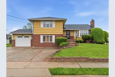 70 Polo Road, Massapequa, NY 11758 - Photo 3