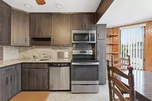 70 Polo Rd, Massapequa, NY 11758 - Photo 7