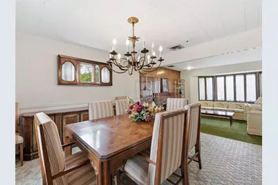 70 Polo Road, Massapequa, NY 11758 - Photo 15