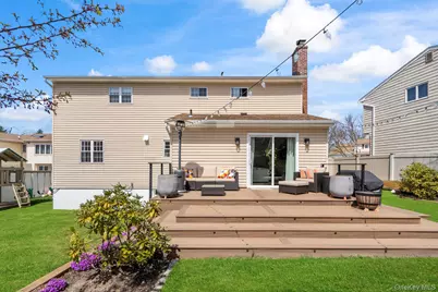 15 Lawrence Court, Syosset, NY 11791 - Photo 29