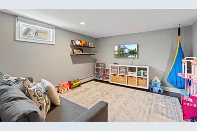 15 Lawrence Court, Syosset, NY 11791 - Photo 25