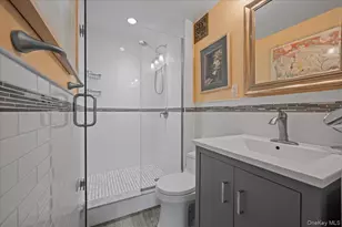 750 Kappock St, Bronx, NY 10463 - Photo 9