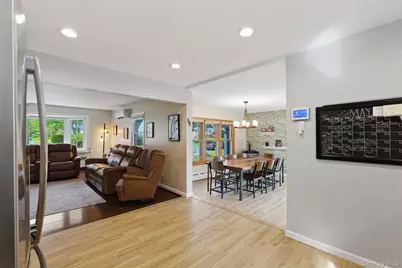 20 Terrace Avenue, Suffern, NY 10901 - Photo 7
