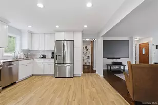 20 Terrace Ave, Suffern, NY 10901 - Photo 3