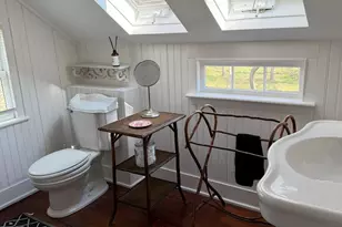 1981 Montauk Hwy, Bridgehampton, NY 11932 - Photo 11