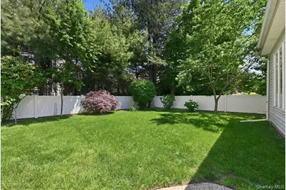 219 Kilburn Road, Garden City, NY 11530 - Photo 29