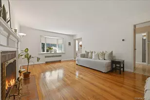 219 Kilburn Rd, Garden City, NY 11530 - Photo 3