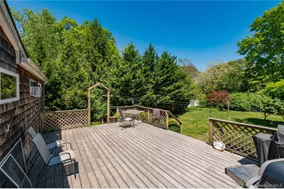 37 Crescent Bow, Ridge, NY 11961 - Photo 17