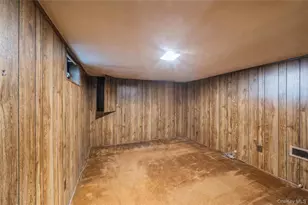 288 Semton Blvd, Franklin Square, NY 11010 - Photo 17